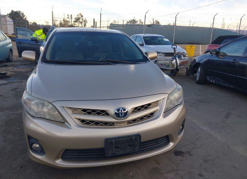 Photo 12 of 2012 Toyota Corolla LE (VIN 2T1BU4EE3CC880369)