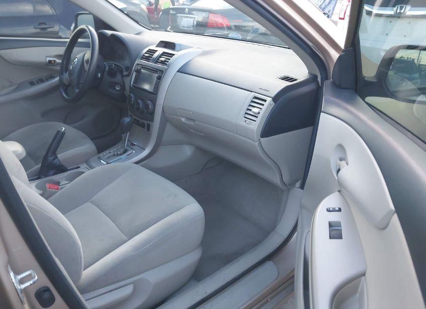 Photo 5 of 2012 Toyota Corolla LE (VIN 2T1BU4EE3CC880369)