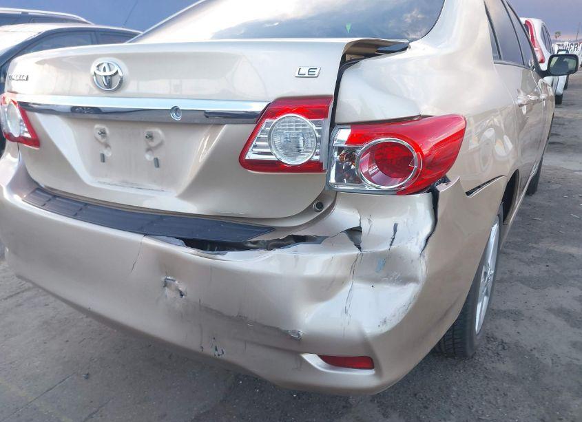 Photo 6 of 2012 Toyota Corolla LE (VIN 2T1BU4EE3CC880369)