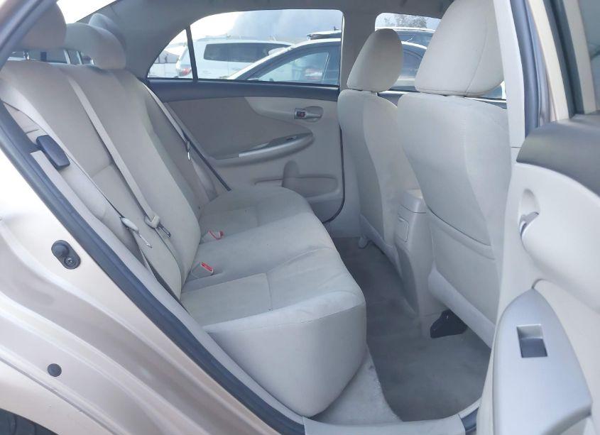 Photo 8 of 2012 Toyota Corolla LE (VIN 2T1BU4EE3CC880369)