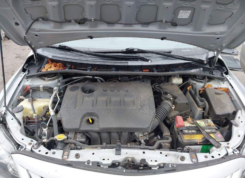 Photo 10 of 2012 Toyota Corolla S (VIN 2T1BU4EE3CC882865)