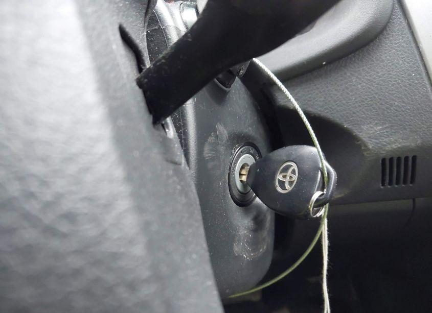 Photo 11 of 2012 Toyota Corolla S (VIN 2T1BU4EE3CC882865)