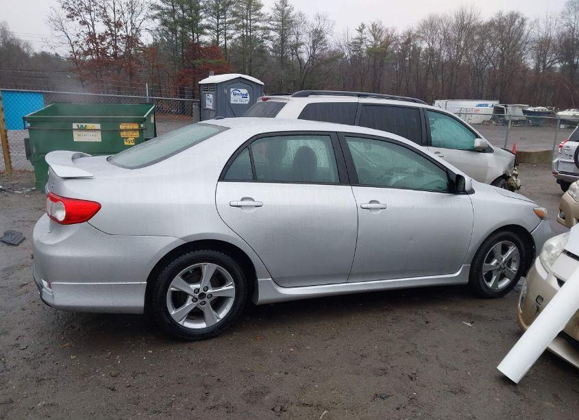 Photo 14 of 2012 Toyota Corolla S (VIN 2T1BU4EE3CC882865)