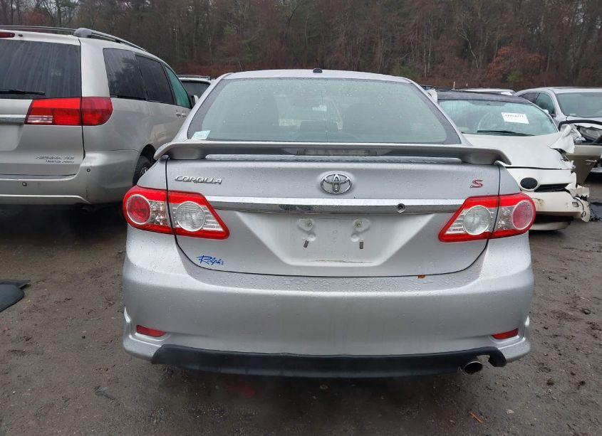 Photo 17 of 2012 Toyota Corolla S (VIN 2T1BU4EE3CC882865)