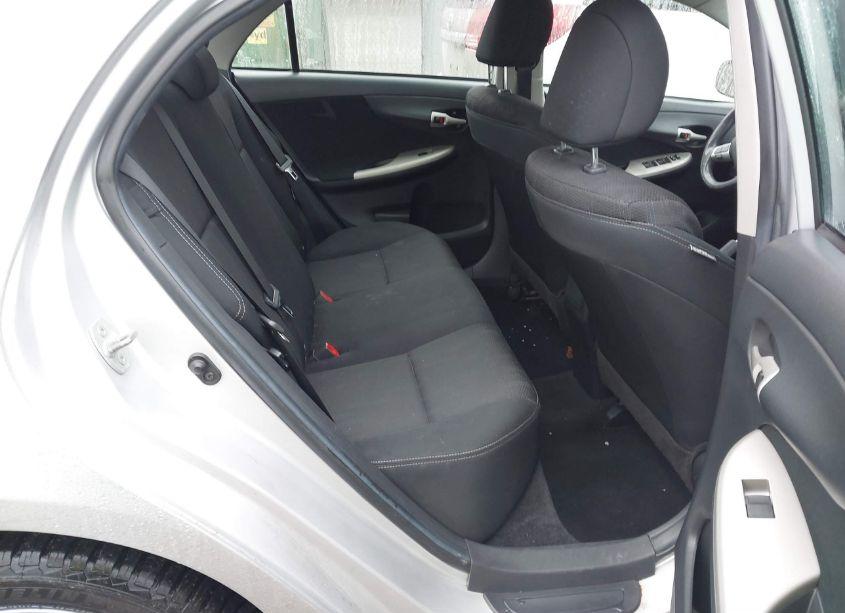 Photo 8 of 2012 Toyota Corolla S (VIN 2T1BU4EE3CC882865)