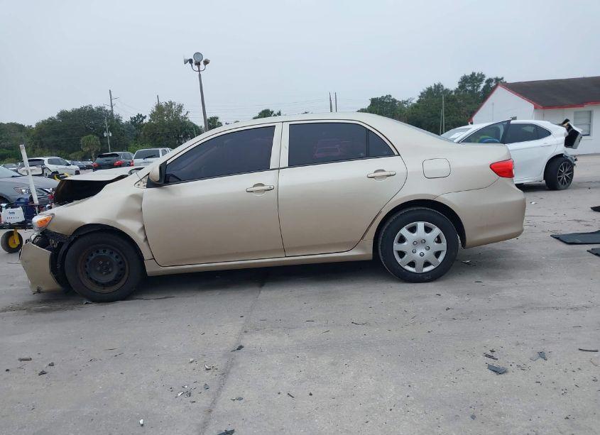 Photo 15 of 2012 Toyota Corolla L (VIN 2T1BU4EE3CC884454)