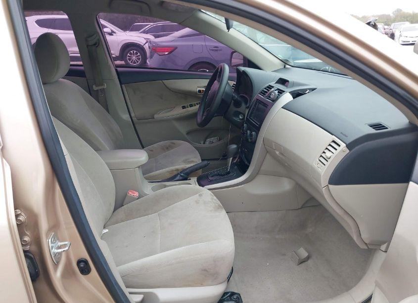 Photo 5 of 2012 Toyota Corolla L (VIN 2T1BU4EE3CC884454)