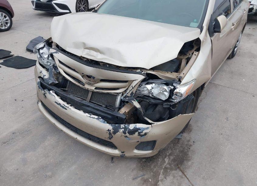 Photo 6 of 2012 Toyota Corolla L (VIN 2T1BU4EE3CC884454)