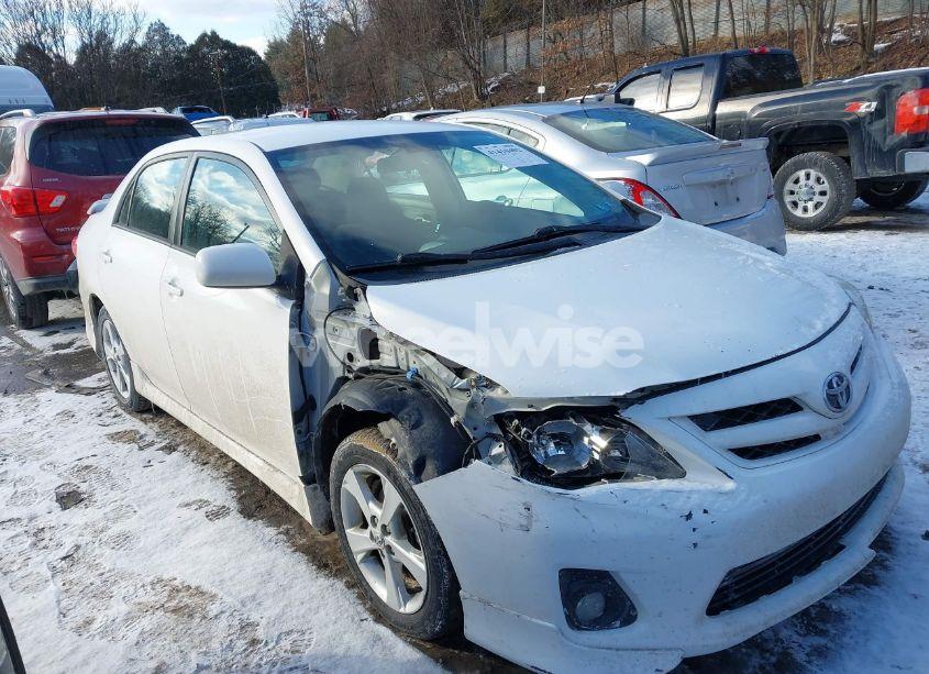 2012 Toyota Corolla S (VIN 2T1BU4EE3CC885961) main photo