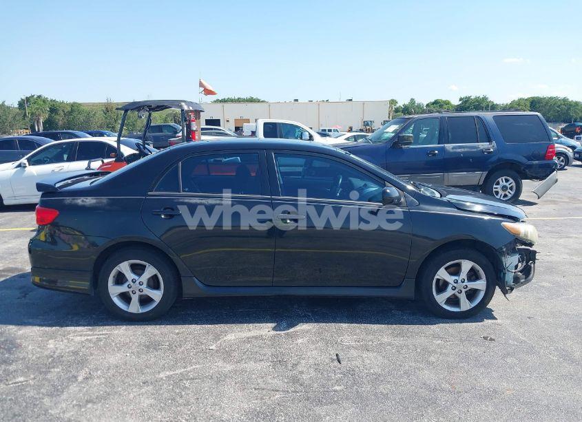 Photo 13 of 2012 Toyota Corolla S (VIN 2T1BU4EE3CC892425)