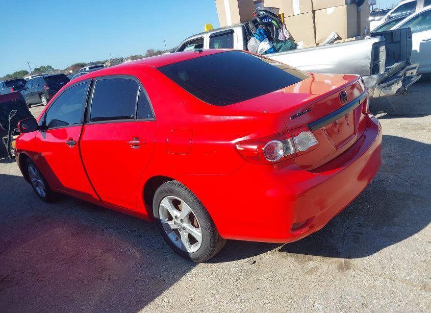Photo 3 of 2013 Toyota Corolla LE (VIN 2T1BU4EE3DC017458)