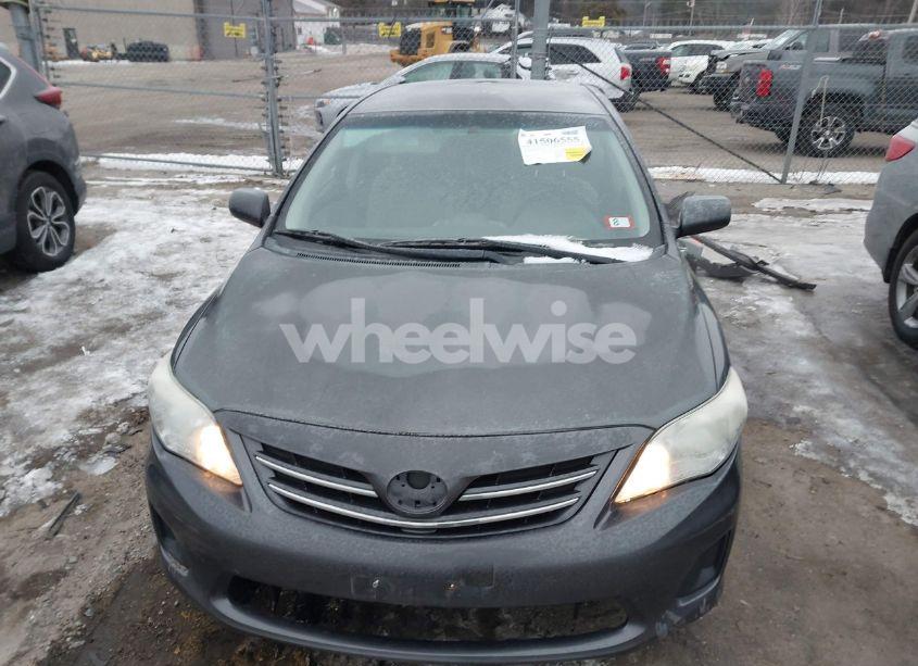 Photo 12 of 2013 Toyota Corolla LE (VIN 2T1BU4EE3DC039881)
