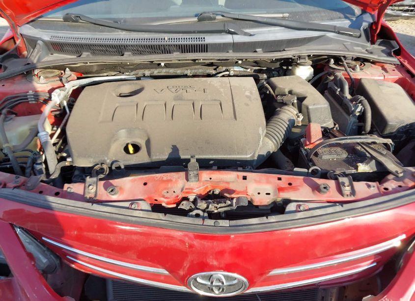 Photo 10 of 2013 Toyota Corolla LE (VIN 2T1BU4EE3DC054588)