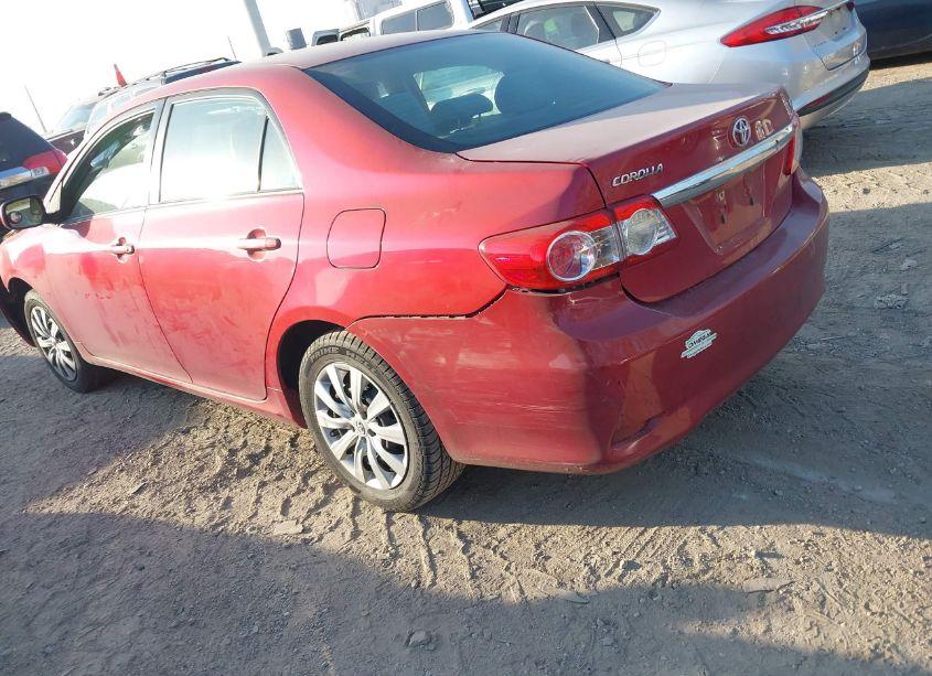 Photo 3 of 2013 Toyota Corolla LE (VIN 2T1BU4EE3DC054588)