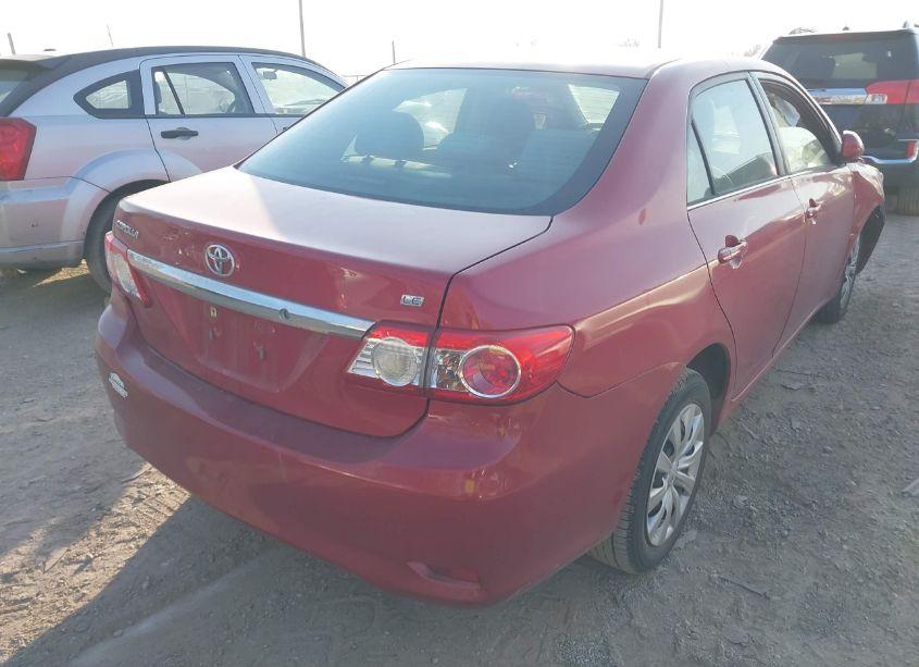 Photo 4 of 2013 Toyota Corolla LE (VIN 2T1BU4EE3DC054588)