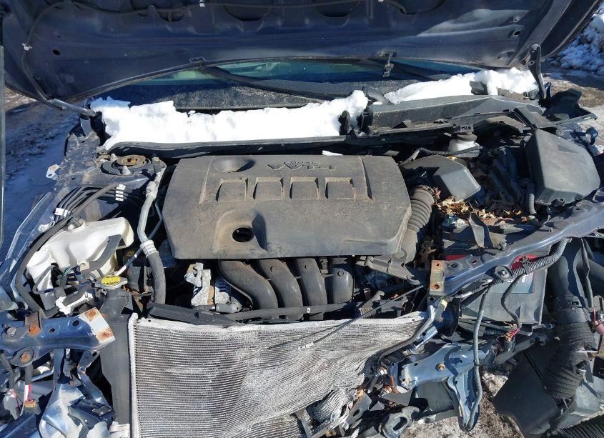 Photo 10 of 2013 Toyota Corolla LE (VIN 2T1BU4EE3DC065140)