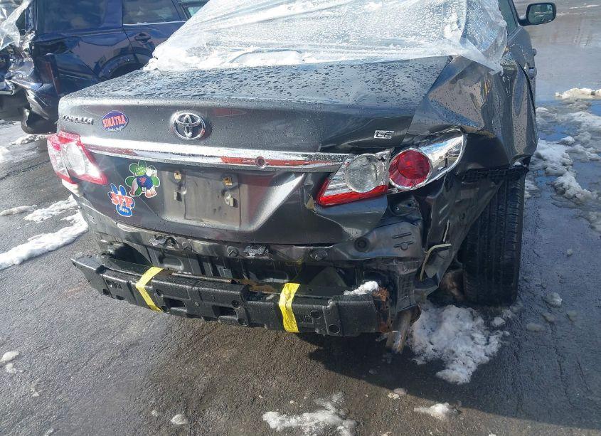 Photo 17 of 2013 Toyota Corolla LE (VIN 2T1BU4EE3DC066529)