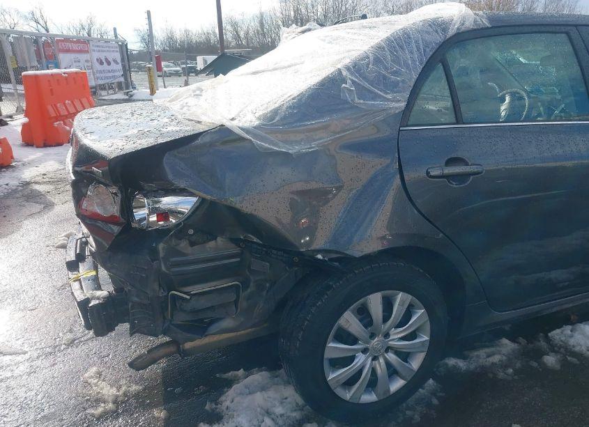 Photo 6 of 2013 Toyota Corolla LE (VIN 2T1BU4EE3DC066529)