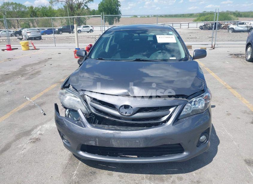 Photo 12 of 2013 Toyota Corolla S (VIN 2T1BU4EE3DC086215)