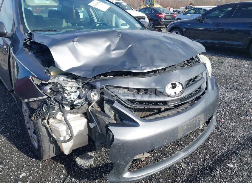 Photo 6 of 2013 Toyota Corolla L (VIN 2T1BU4EE3DC094072)