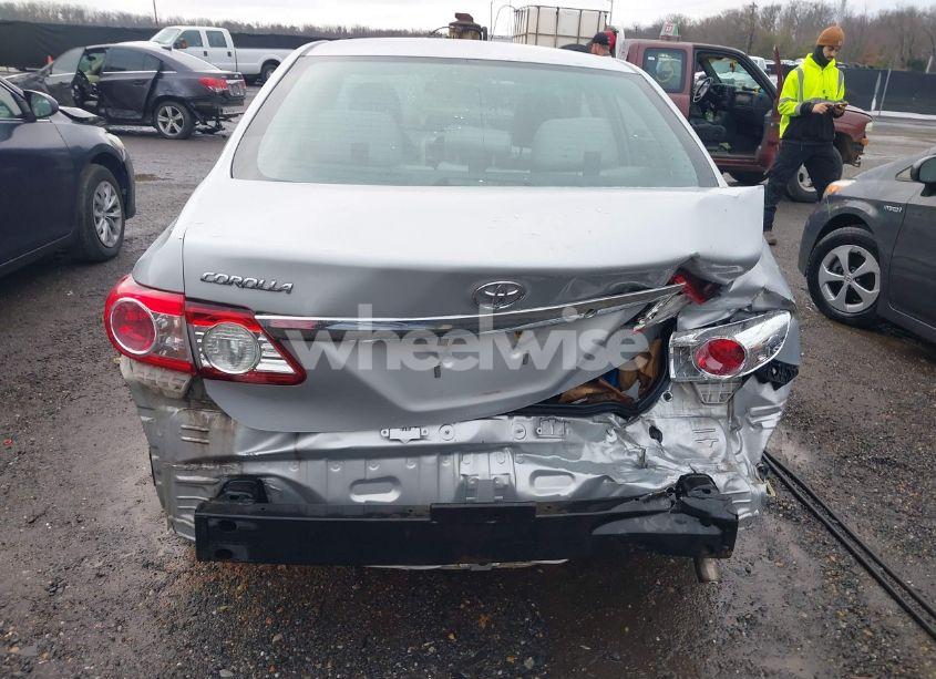 Photo 16 of 2013 Toyota Corolla L (VIN 2T1BU4EE3DC095206)