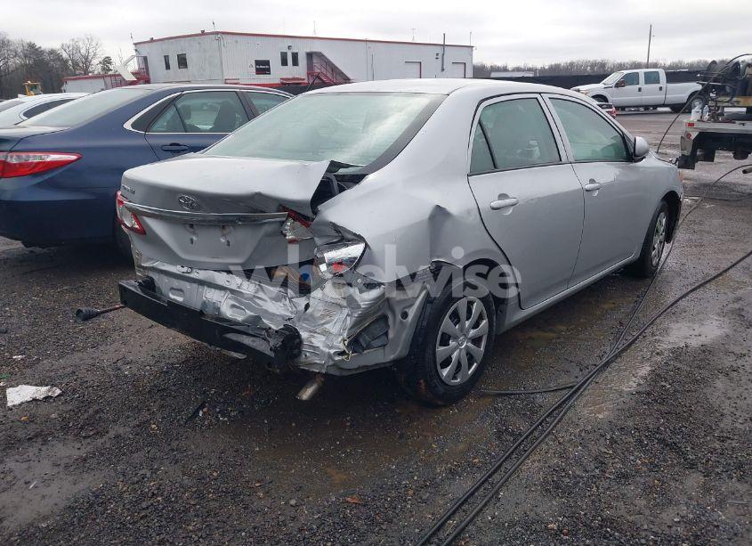 Photo 4 of 2013 Toyota Corolla L (VIN 2T1BU4EE3DC095206)