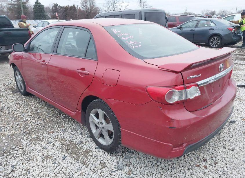 Photo 3 of 2013 Toyota Corolla S (VIN 2T1BU4EE3DC922413)