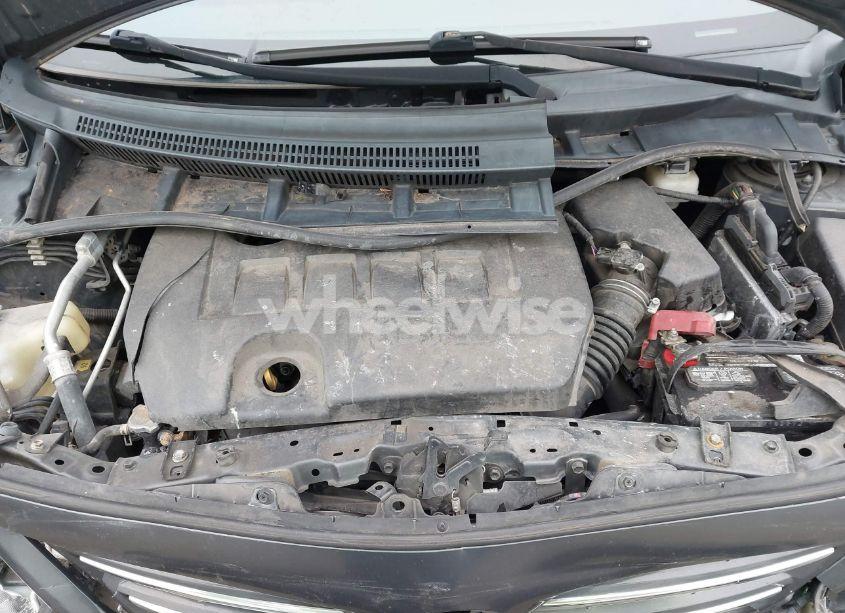 Photo 10 of 2013 Toyota Corolla LE (VIN 2T1BU4EE3DC930091)