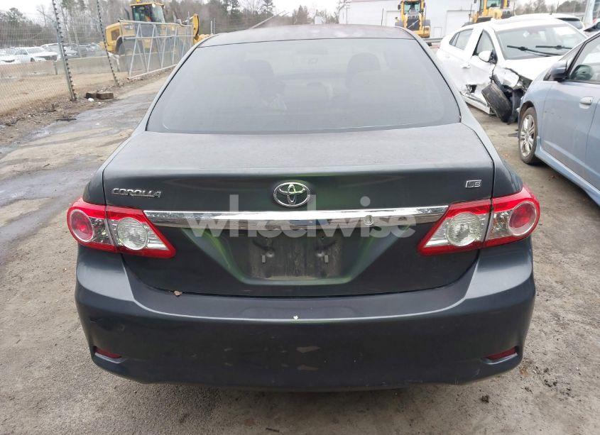 Photo 16 of 2013 Toyota Corolla LE (VIN 2T1BU4EE3DC930091)