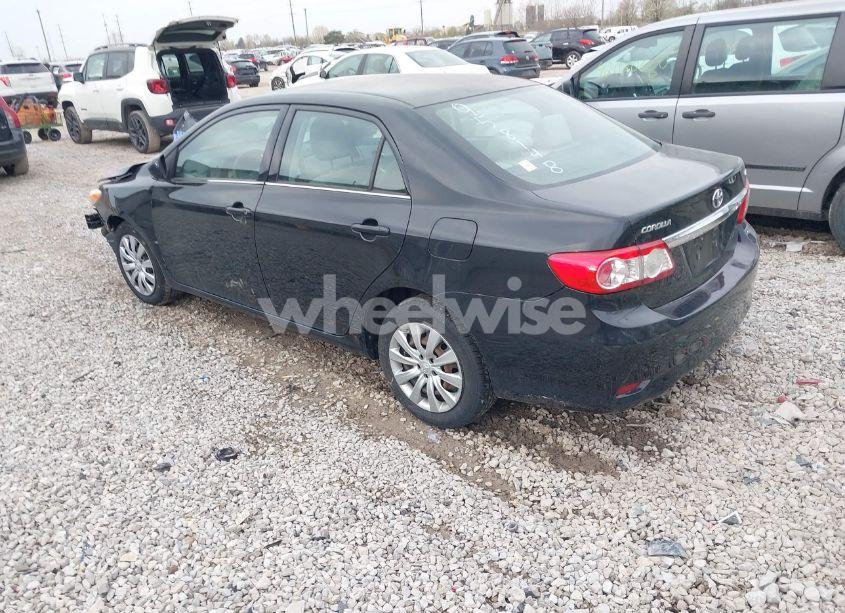 Photo 3 of 2013 Toyota Corolla LE (VIN 2T1BU4EE3DC958148)