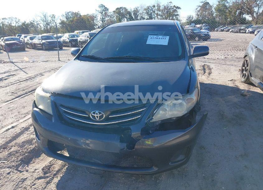 Photo 6 of 2013 Toyota Corolla LE (VIN 2T1BU4EE3DC970008)
