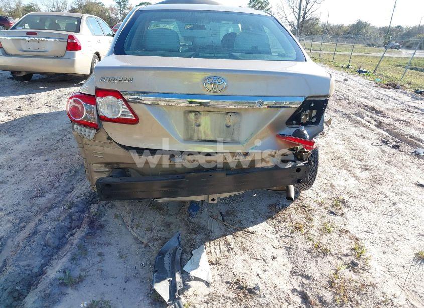 Photo 6 of 2013 Toyota Corolla L (VIN 2T1BU4EE3DC972938)