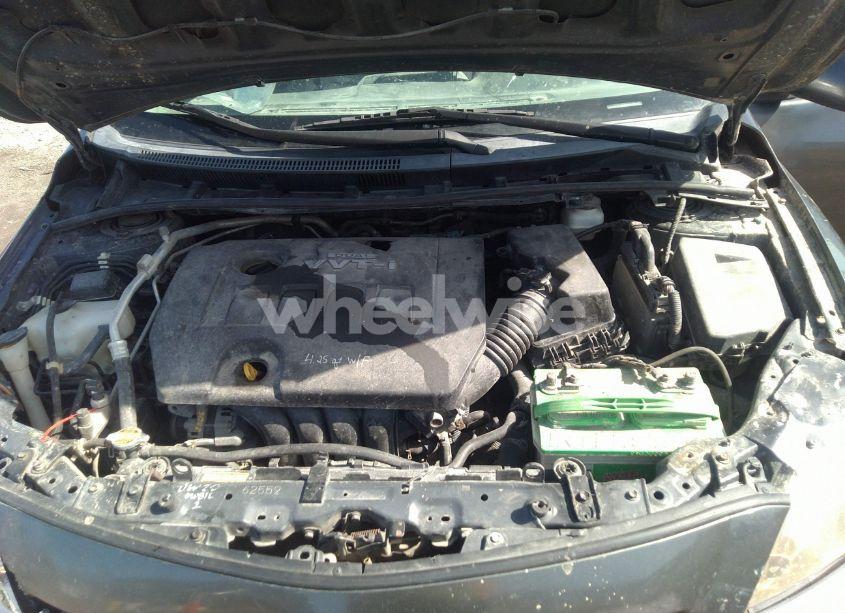 Photo 10 of 2010 Toyota Corolla S (VIN 2T1BU4EE4AC201609)