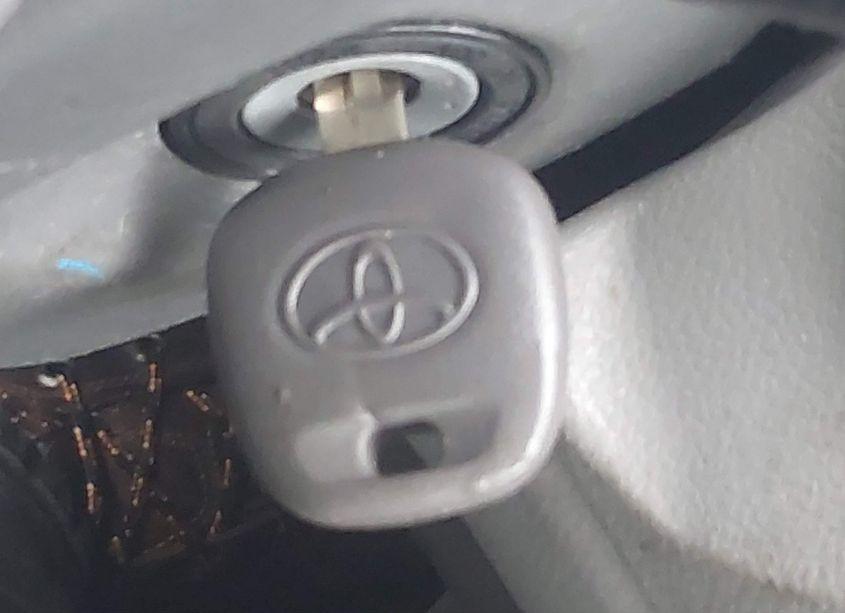 Photo 11 of 2010 Toyota Corolla LE (VIN 2T1BU4EE4AC254763)