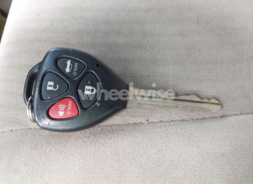 Photo 11 of 2010 Toyota Corolla LE (VIN 2T1BU4EE4AC257808)