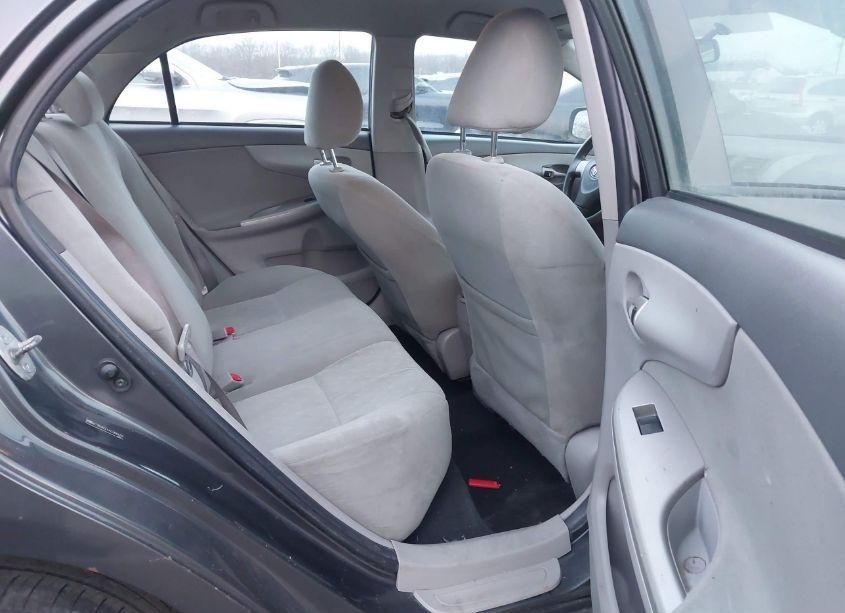 Photo 8 of 2010 Toyota Corolla LE (VIN 2T1BU4EE4AC268470)