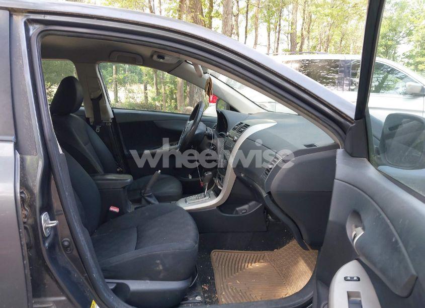 Photo 5 of 2010 Toyota Corolla S (VIN 2T1BU4EE4AC284667)