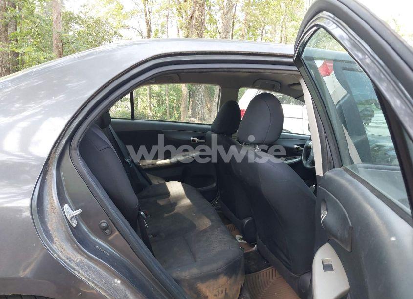 Photo 8 of 2010 Toyota Corolla S (VIN 2T1BU4EE4AC284667)