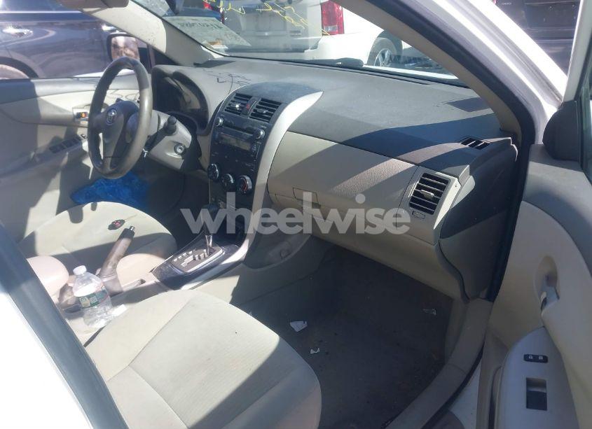 Photo 5 of 2010 Toyota Corolla S/LE/XLE (VIN 2T1BU4EE4AC305484)