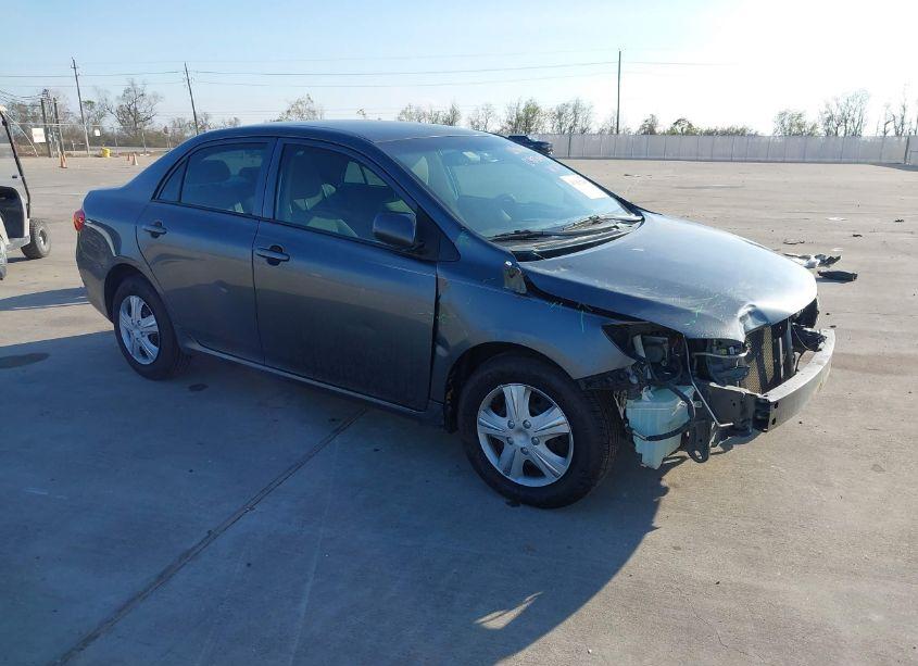 2010 Toyota Corolla LE (VIN 2T1BU4EE4AC307767) main photo