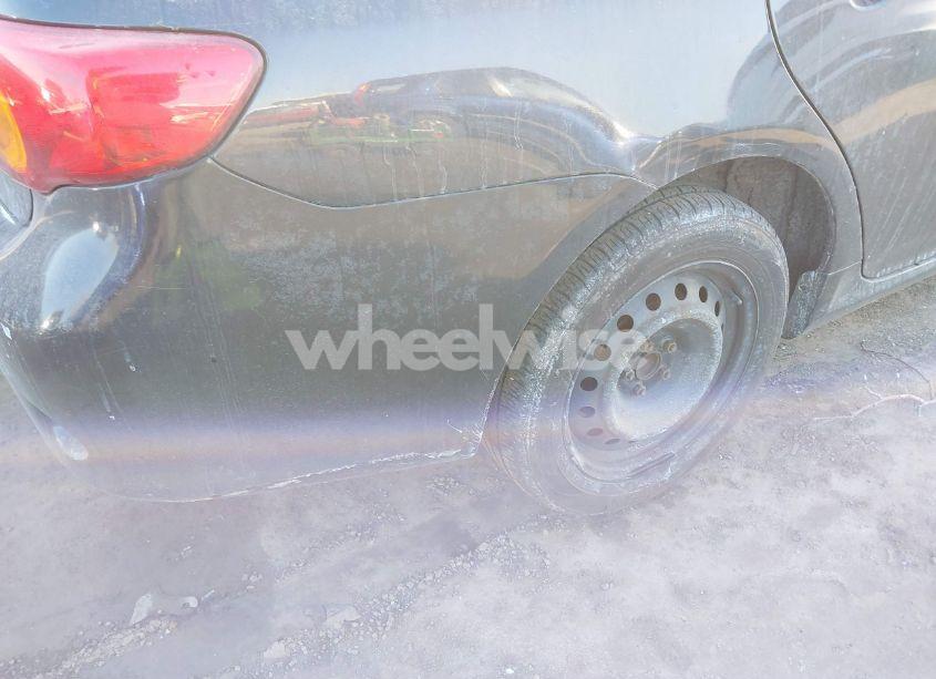 Photo 6 of 2010 Toyota Corolla LE (VIN 2T1BU4EE4AC344981)