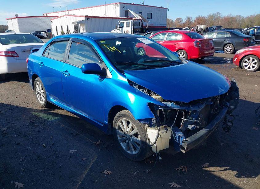 2010 Toyota Corolla S (VIN 2T1BU4EE4AC459581) main photo
