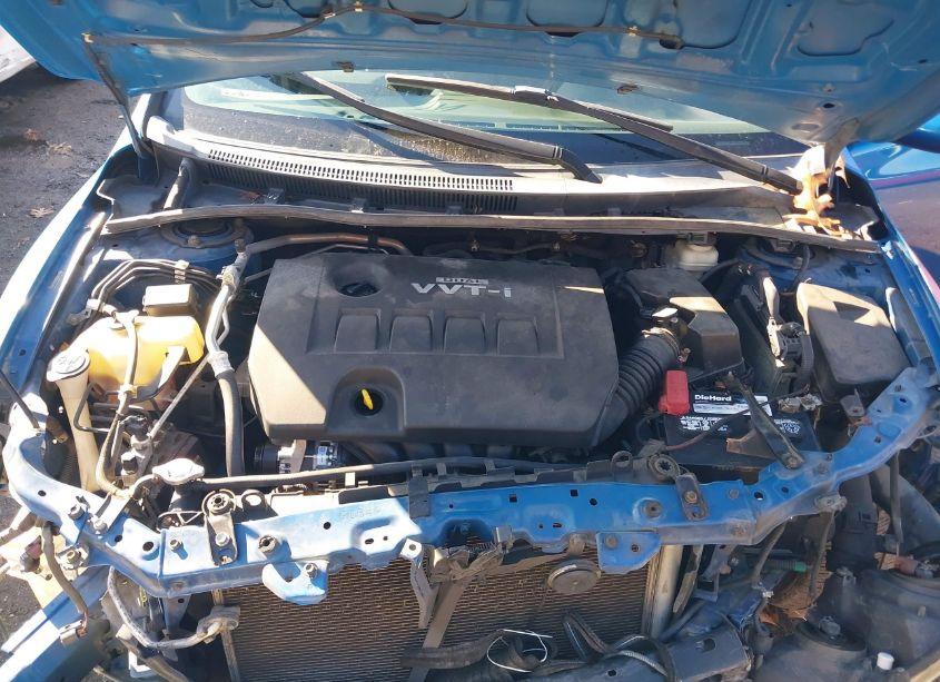 Photo 10 of 2010 Toyota Corolla S (VIN 2T1BU4EE4AC459581)