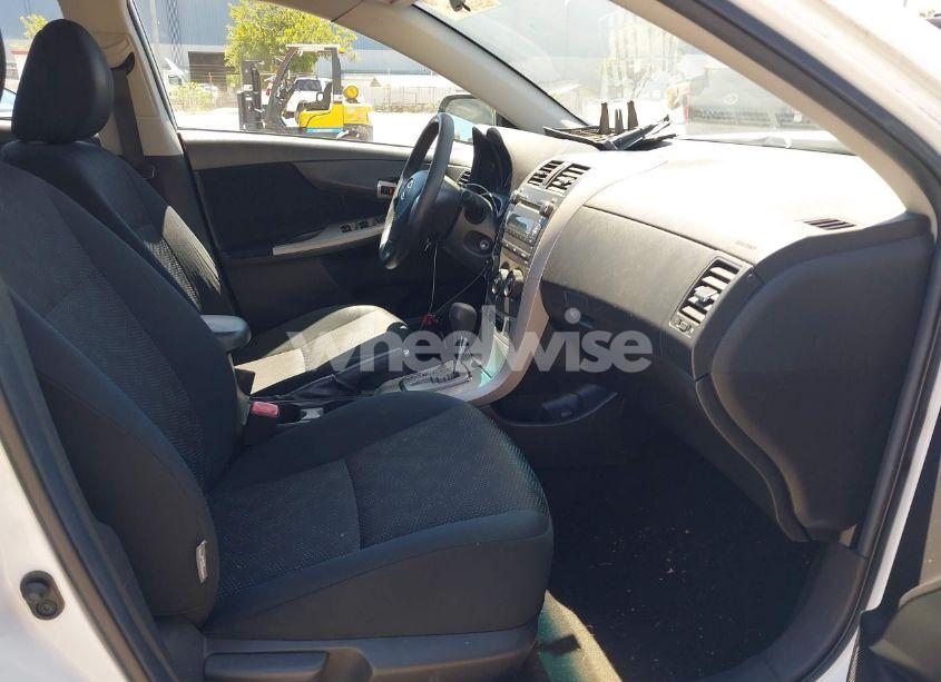 Photo 5 of 2010 Toyota Corolla S (VIN 2T1BU4EE4AC466613)