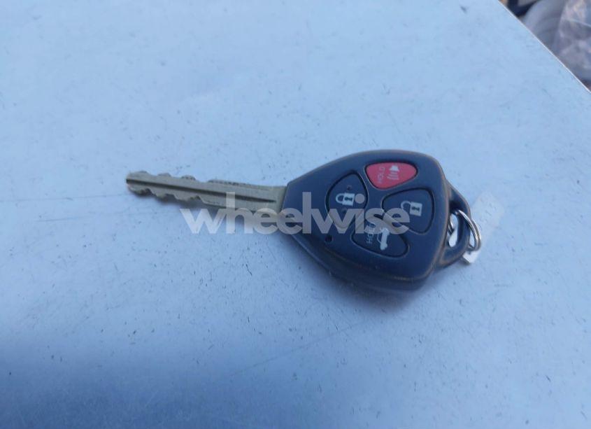 Photo 11 of 2010 Toyota Corolla LE (VIN 2T1BU4EE4AC502218)