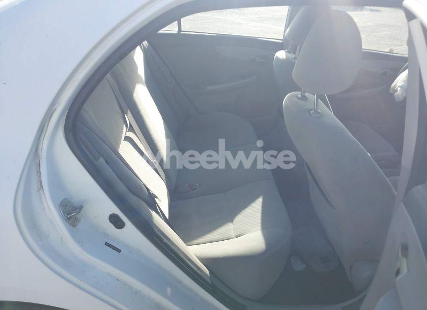 Photo 8 of 2010 Toyota Corolla LE (VIN 2T1BU4EE4AC502218)