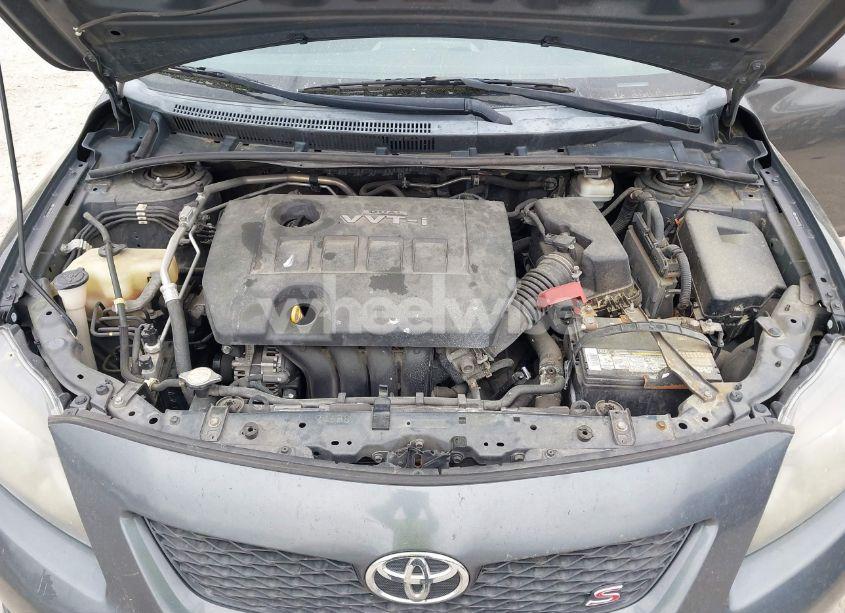 Photo 10 of 2010 Toyota Corolla S (VIN 2T1BU4EE4AC511372)