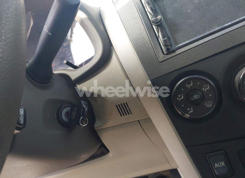 Photo 11 of 2010 Toyota Corolla LE (VIN 2T1BU4EE4AC523764)