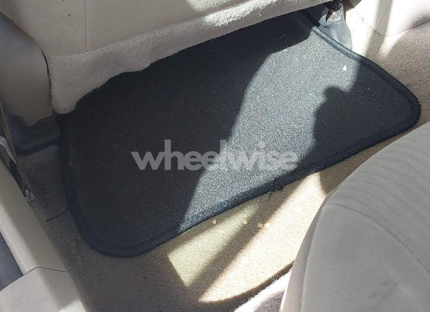 Photo 12 of 2010 Toyota Corolla LE (VIN 2T1BU4EE4AC523764)