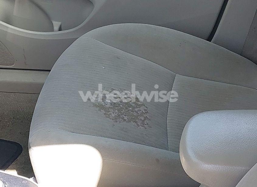 Photo 13 of 2010 Toyota Corolla LE (VIN 2T1BU4EE4AC523764)